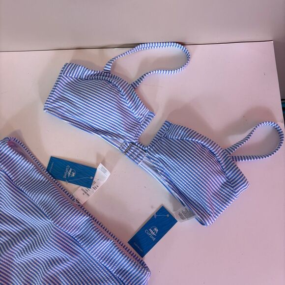 New Cupshe Blue & White Striped Two Piece Swimsuit Size Medium - Picture 3 of 5